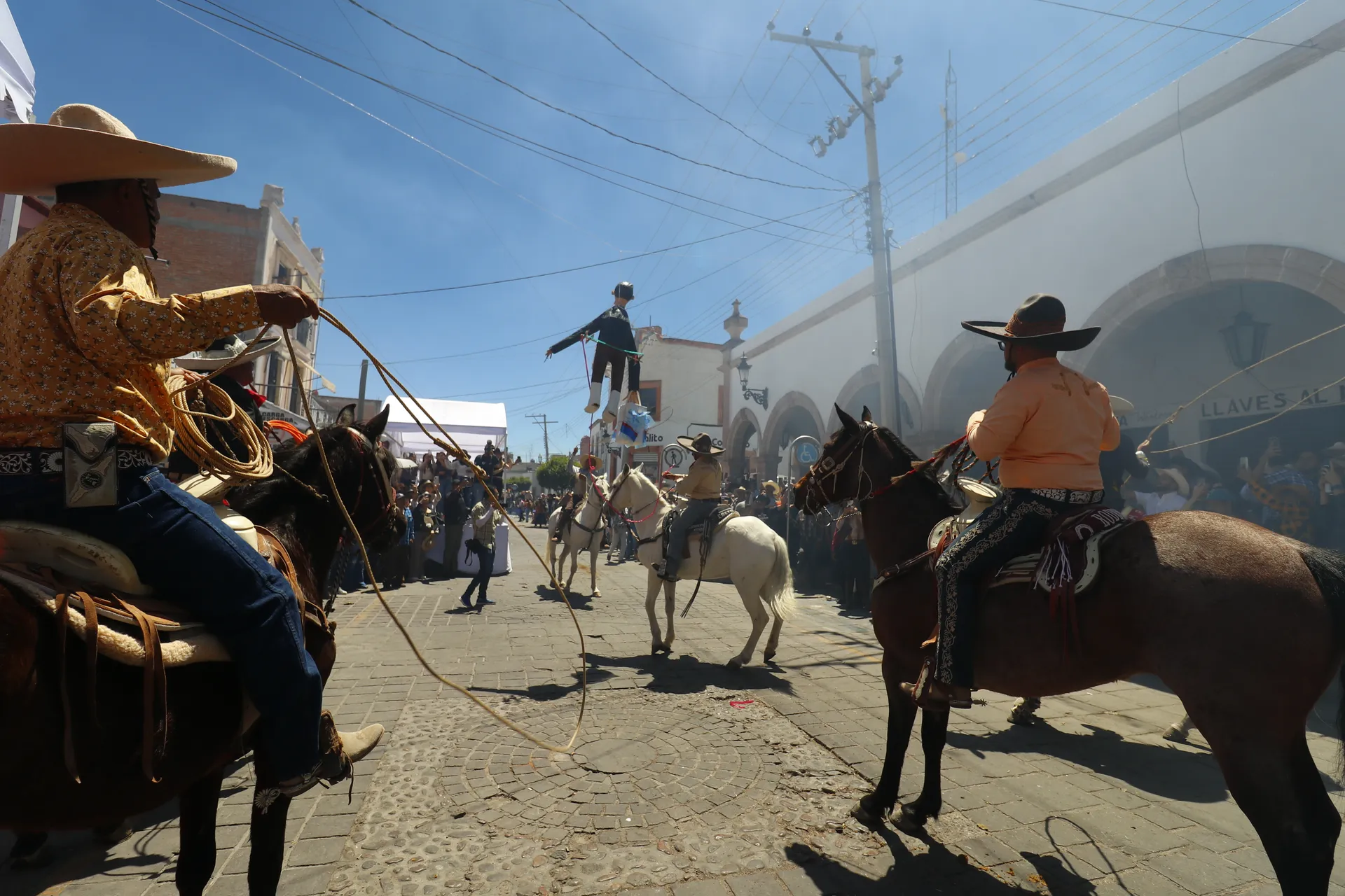 Cabalgatas y Charrería
